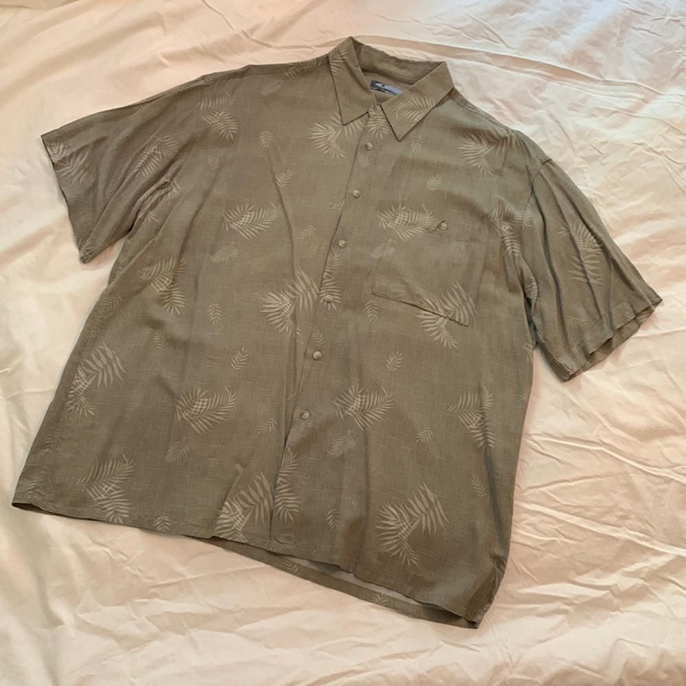 Corsini Men’s Hawaiian Button Up